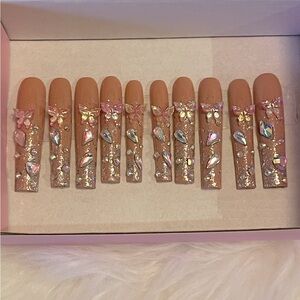 Press on Nails Lovely feminine warm deep beige press on acrylic gel nails